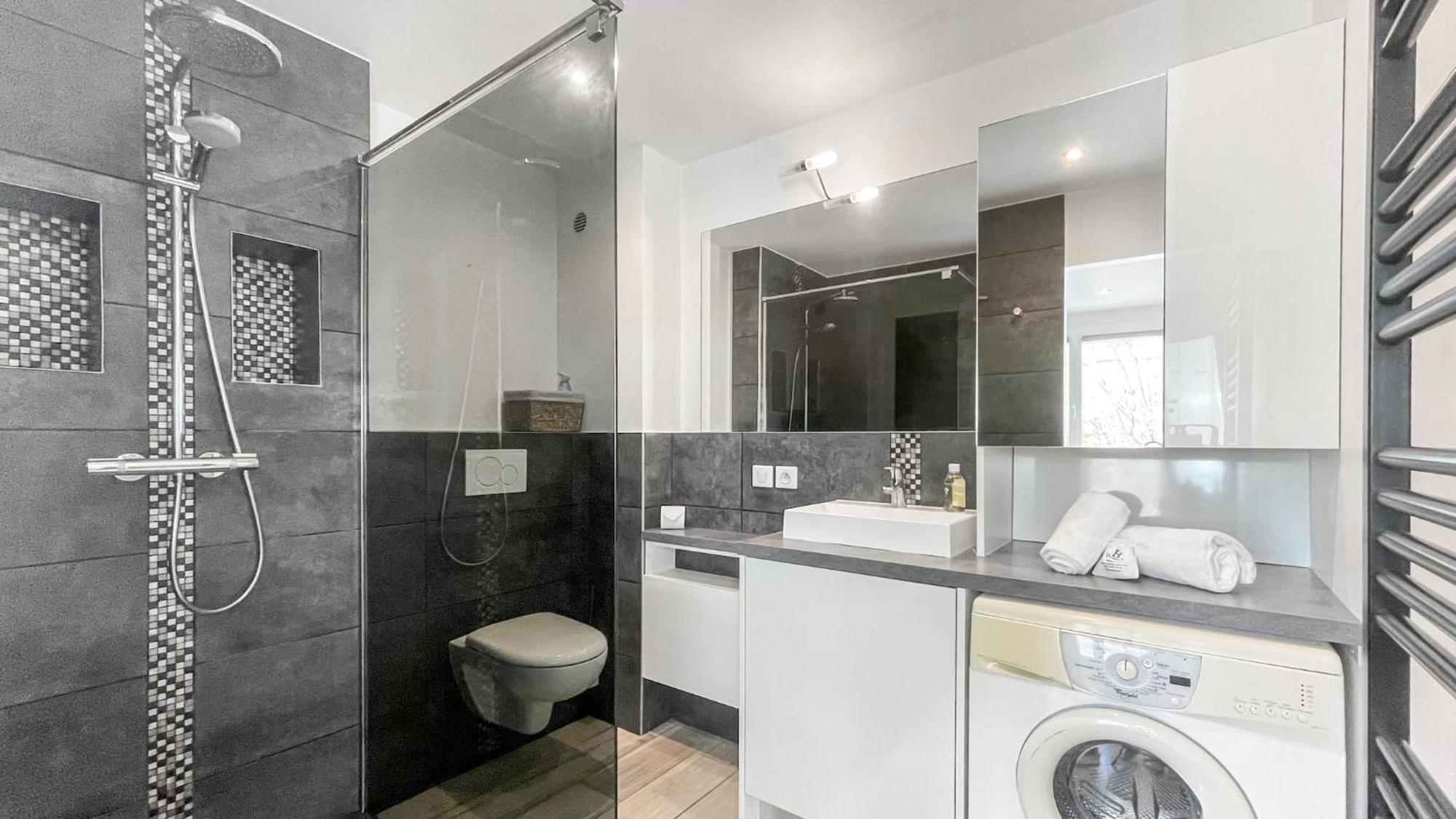Homey Tidy - New / Proche Centre Annecy / Parking Gratuit / Logement Entierement Equipe Exterior photo
